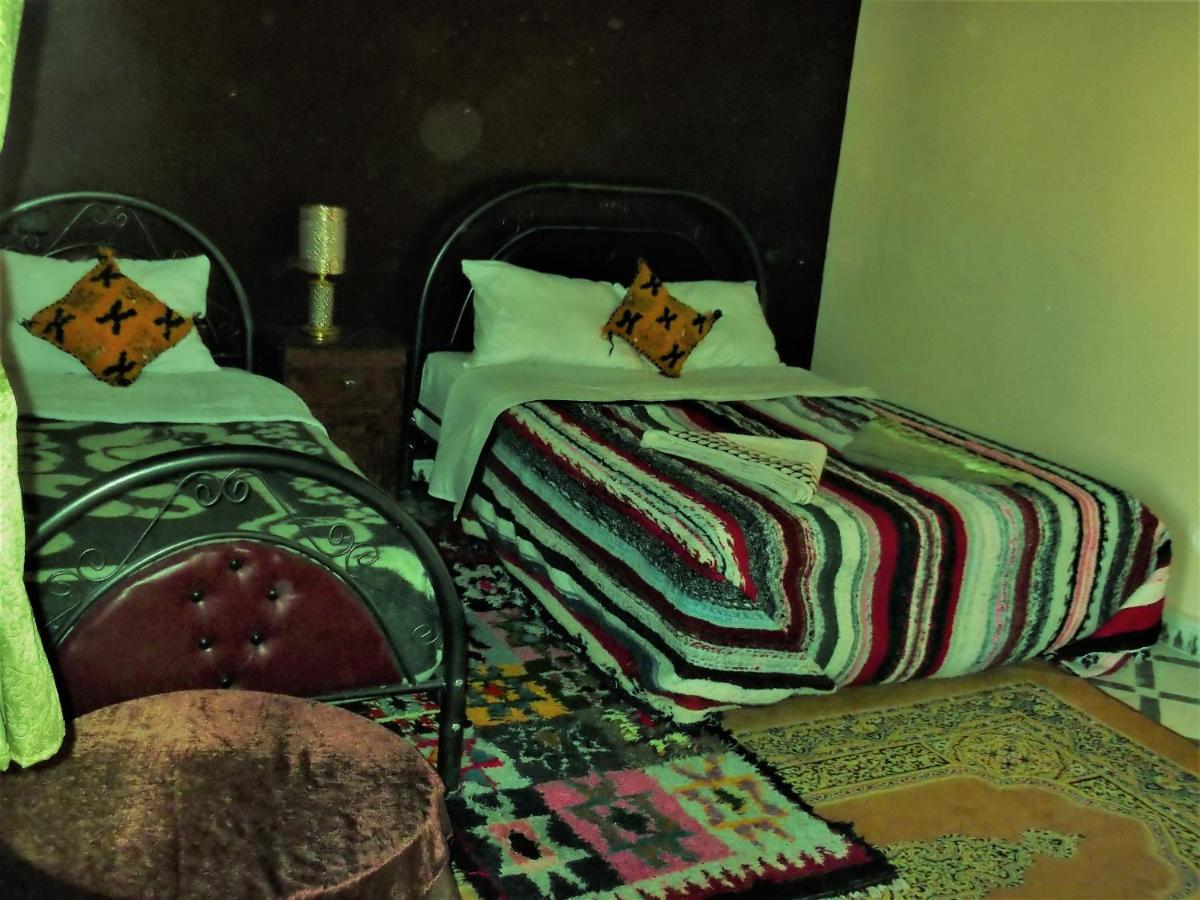 Tifinagh Guest House メルズーガ エクステリア 写真