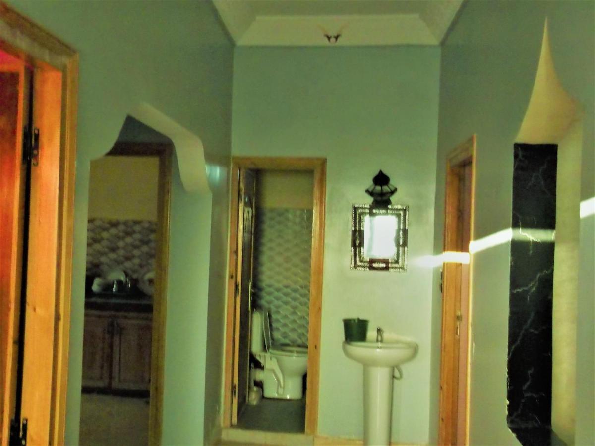 Tifinagh Guest House メルズーガ エクステリア 写真