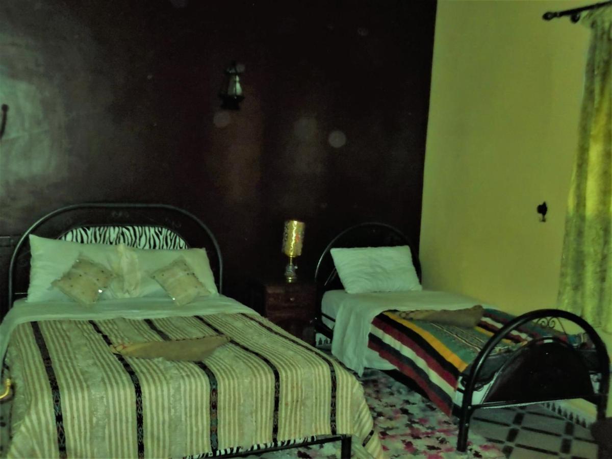 Tifinagh Guest House メルズーガ エクステリア 写真