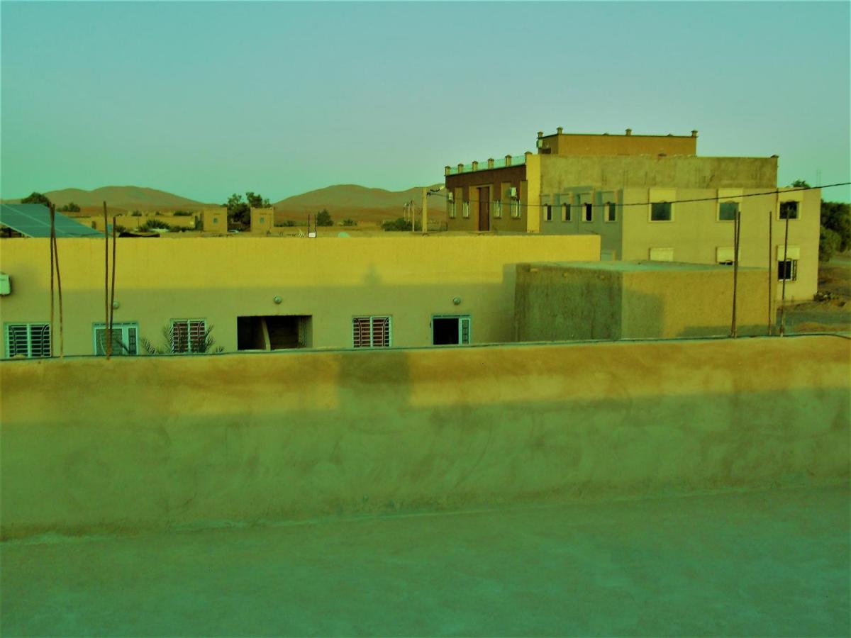 Tifinagh Guest House メルズーガ エクステリア 写真