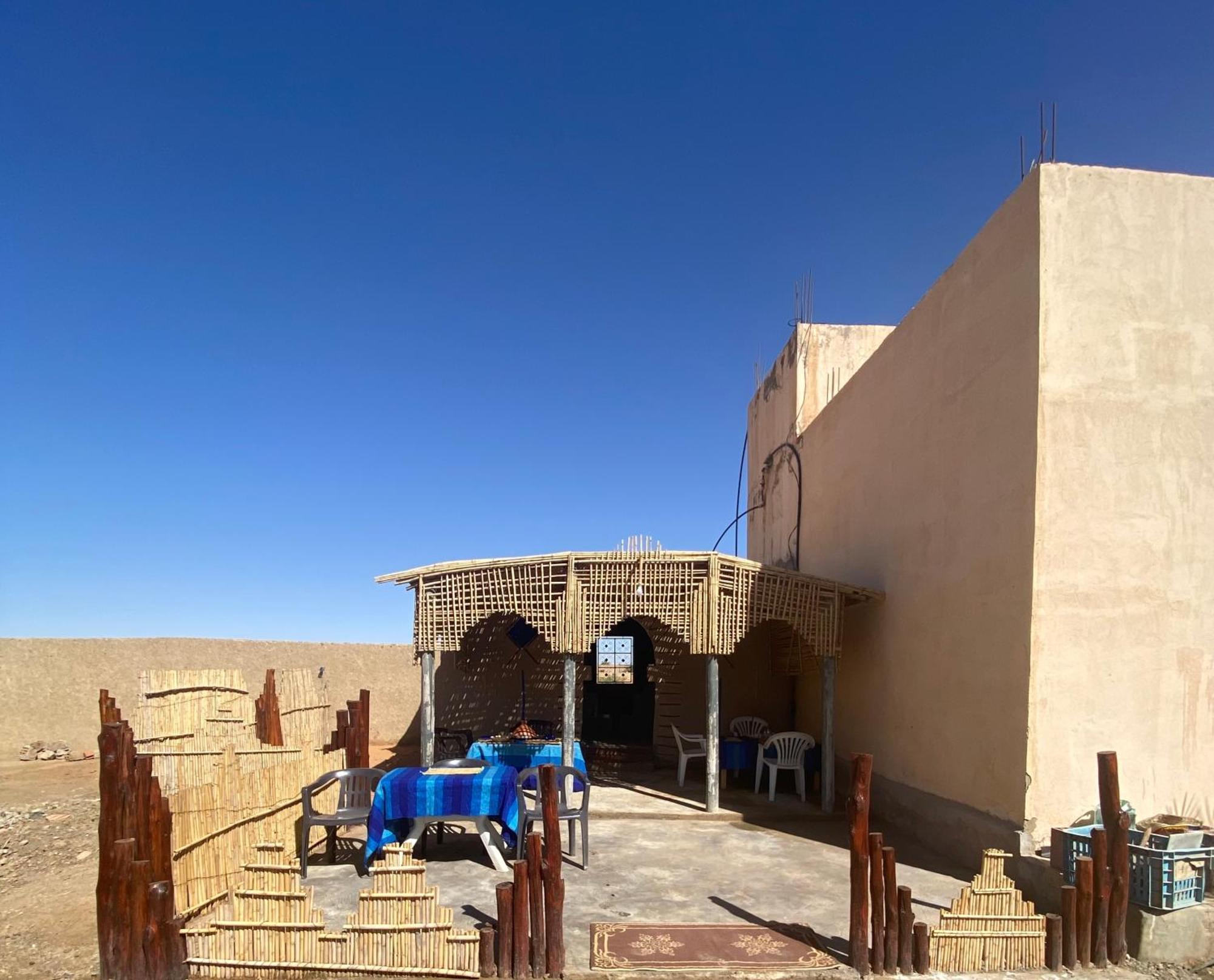 Tifinagh Guest House メルズーガ エクステリア 写真